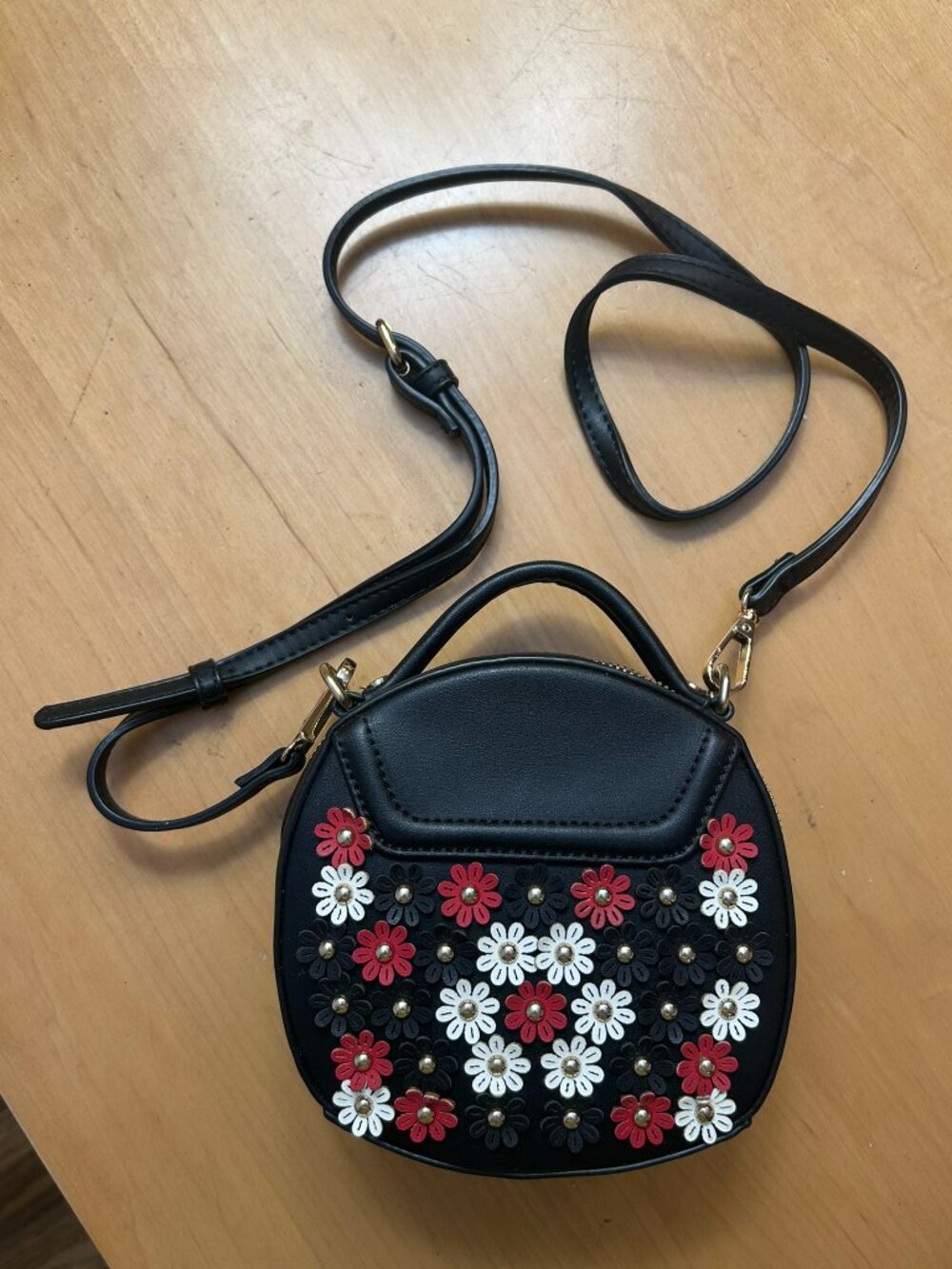 Urban Expressions Black & Floral purse